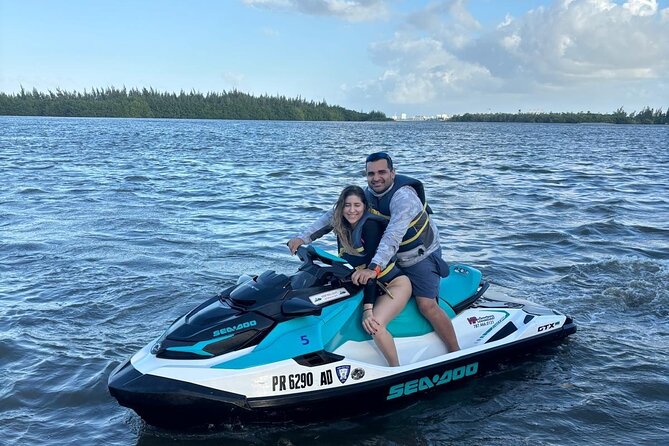 30-Minute Freestyle Jet Ski Adventure in the Bay - A short, spirited ride across Cataño Bay
