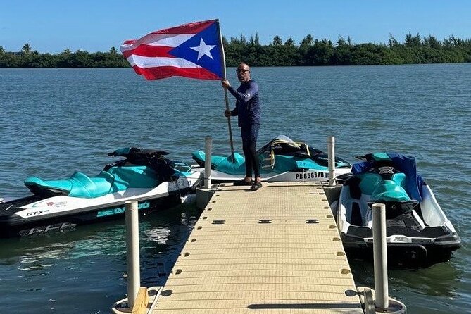 30-Minute Freestyle Jet Ski Adventure in the Bay - Finding Casa BACARDÍ in Cataño