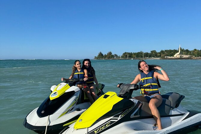 30 Minute Jet Ski Ride along Isla Verde Beach - Photos, videos, and the parts that people remember
