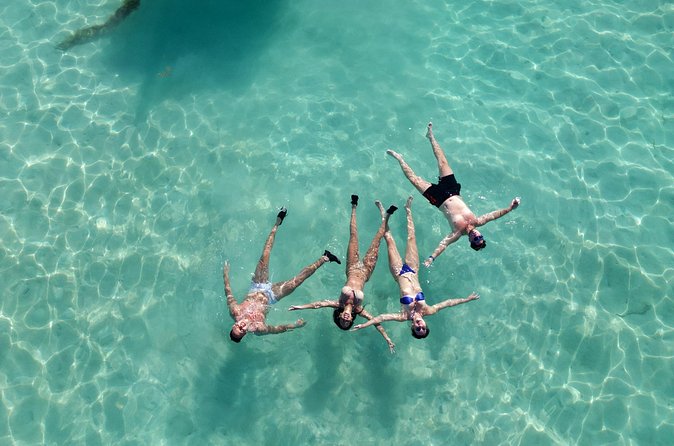 4 hours Tour in La Parguera Private Boat Charter - Bringing your own food and drinks