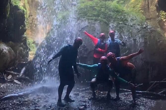 Adventure Half Day Explore Cueva Charco Azul and Cueva Arenales - Who will enjoy this cave tour most