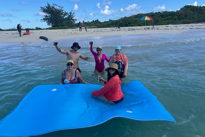All-Inclusive Private Charter to Icacos or Palomino Islands - Safety, comfort, and participation