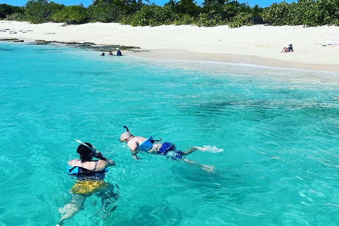 All inclusive Private Tour to Icacos and Palomino Island - Leaving Safe Harbor Puerto del Rey in Fajardo