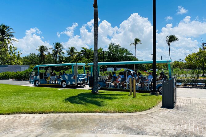 Bacardi Rum Distillery and Old San Juan Tour - What happens on the 45-minute Legacy Tour