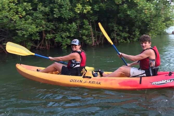 Bio Bay Night Kayak Tour in Fajardo - Guides, teaching, and group atmosphere