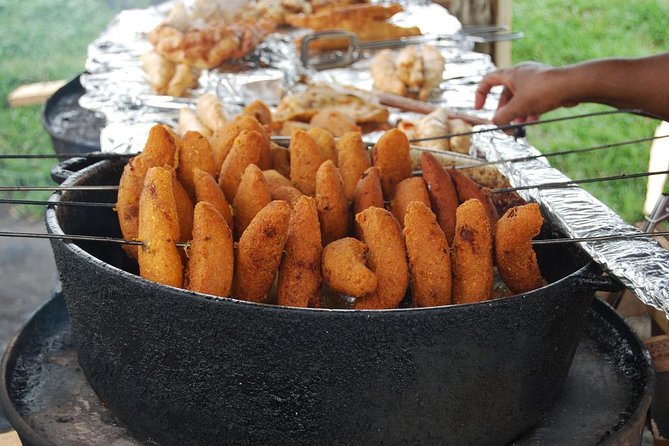 Boriken Flavor: Roast Pork Hwy, Rum Tasting, Loiza Fritters - La Placita and the first taste of tropical fruit