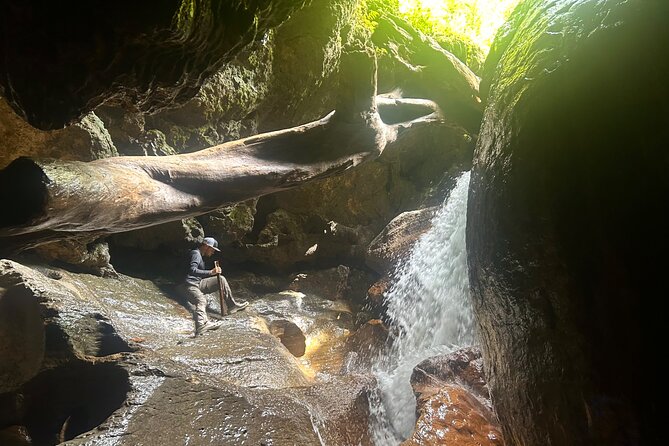 Charco Azul, Hidden Caves, Waterfalls, Beach, Free Adult Drinks - Cuevas Arenales: caves, waterfalls, and a real scramble