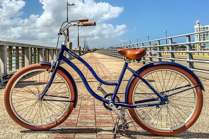 Cruising Bikes Rental in Condado Old San Juan - The Condado Lagoon option, easygoing and flexible