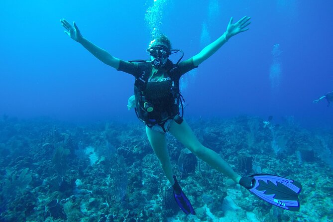 Discover Scuba Diving - Starting at Rincon Diving & Snorkeling at 9 a.m.
