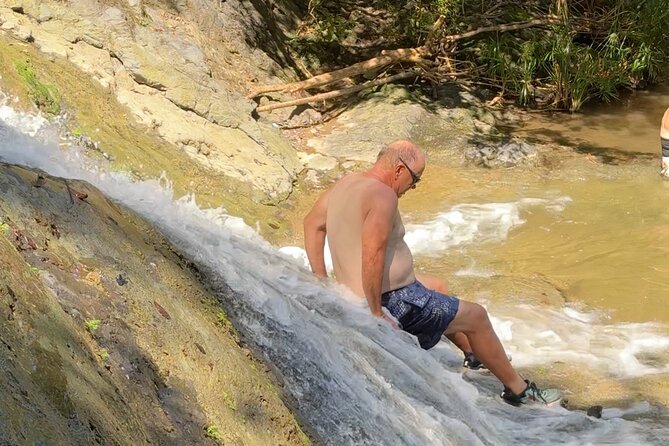 Don Chencho Waterfalls and Natural swimming pool - Eating at Mimi’s BBQ