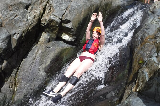 El Yunque Rainforest Tour: Natural Waterslides Adventure - Why the guide makes such a difference