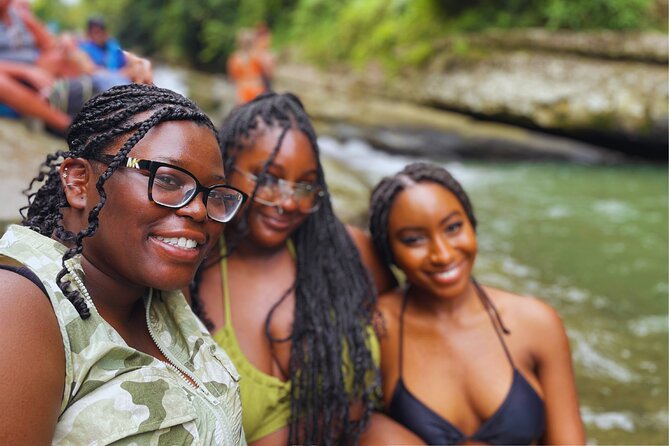 El Yunque: Waterslide and Plus Beach Round Trip - Lunch, drinks, and a taste of Puerto Rico