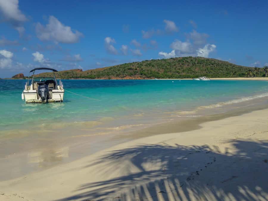 From Fajardo: Boat and Snorkeling in Culebra Island with All-Inclusive - Six hours from Fajardo to Culebra