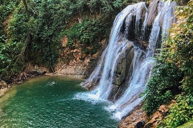 Full-Day Gozalandia Private Tour in Puerto Rico - How the guide affects the day