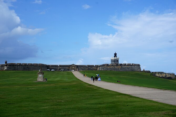 Historical Walking Tour of Old San Juan - La Rogativa and the story behind the procession