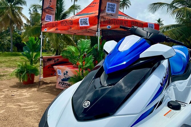 Hydroventure Luquillo Freestyle Run 30 Minutes jetski - A fast start at Balneario La Monserrate