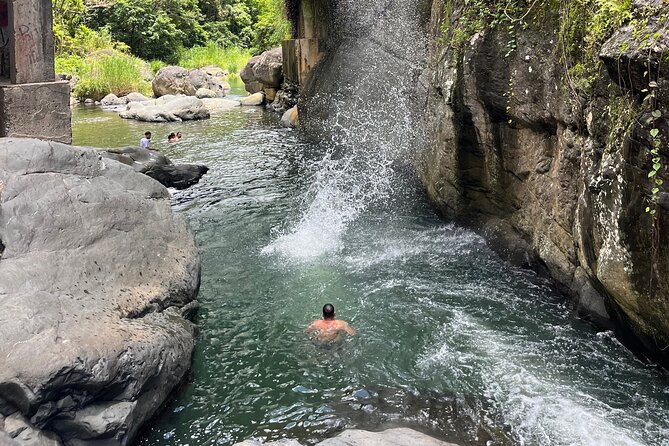 Incredible Hike & Cliff Jumping in the Heart of Puerto Rico - Practical tips for a better day