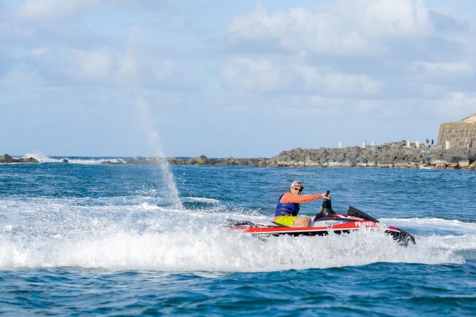 Jet Ski Tour through San Juan Bay - Why Old San Juan looks better from offshore
