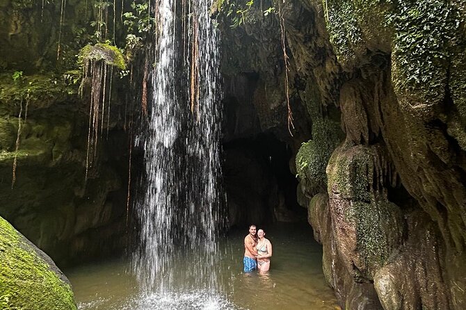 Lagoon Cave and Secluded Beaches Tour in Puerto Rico - La Poza de las Mujeres: a coastal cave and beach start