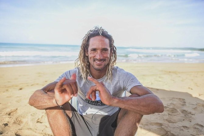 Luquillo, Puerto Rico: Beginners Surf Lesson - Safety at La Pared and what you should bring