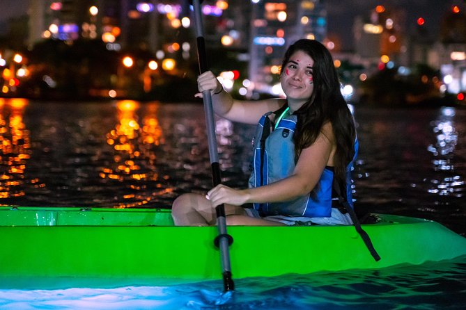 Night Kayak - Condado City Lights Tour - Paddling under the city lights