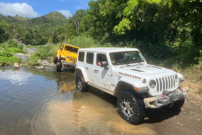 Off-Road Jeep Adventure from Carolina - Mountain ridges bring the big views