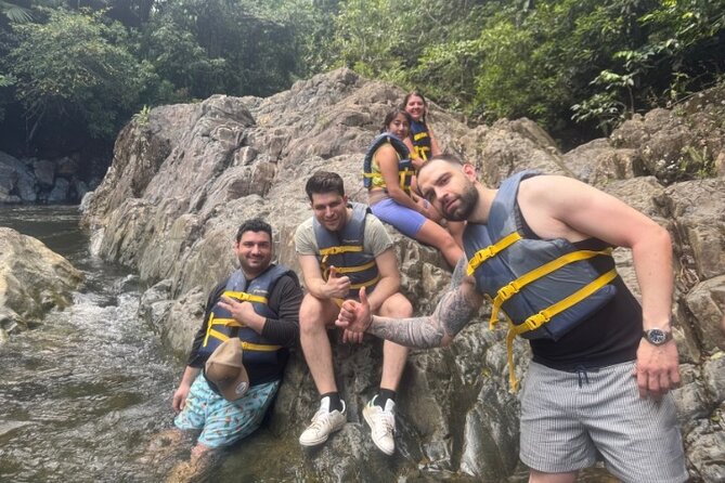 "Off the beaten path" Rain Forest Guided hike with Transportation - Gear, Clothing, and Breakfast