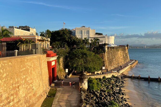 Old San Juan and El Morro Castle Walking Tour - La Rogativa, the San Juan Gate, and a moment of local courage