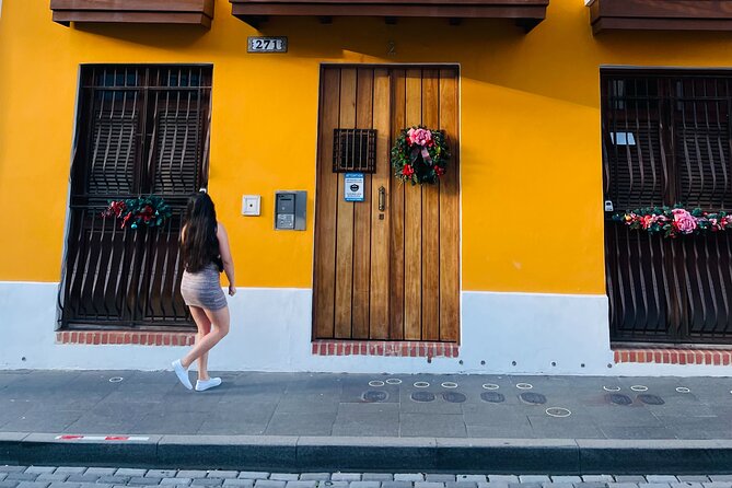 Old San Juan and San Cristobal Castle Walking Tour - Plaza de Armas and the city’s public face