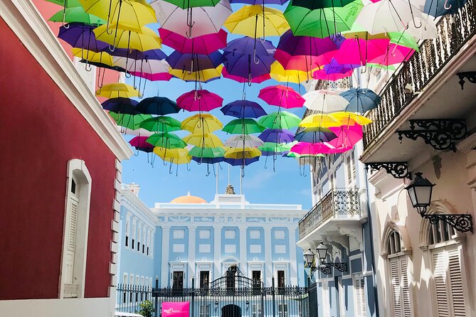 Old San Juan and San Cristobal Castle Walking Tour - The guides are a major part of the value