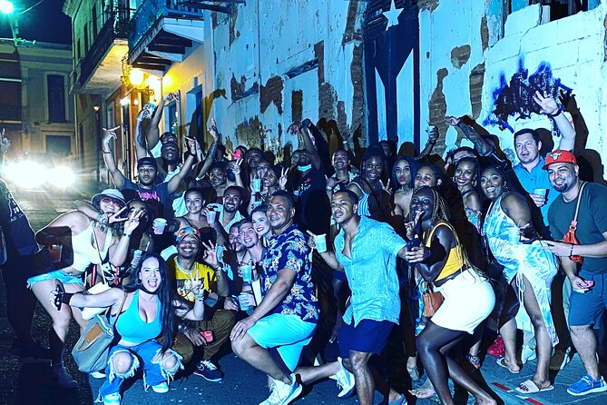 Old San Juan Bar Crawl: Experience Local Hotspots - Group size, timing, and transportation