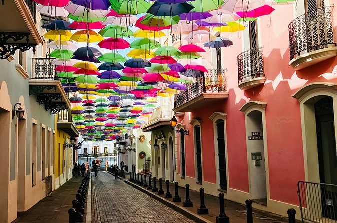 Old San Juan Historical Walking Tour - The guides make the biggest difference
