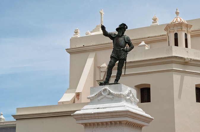 Old San Juan History and Culture Walking Tour - Casa Blanca and the first governor’s home