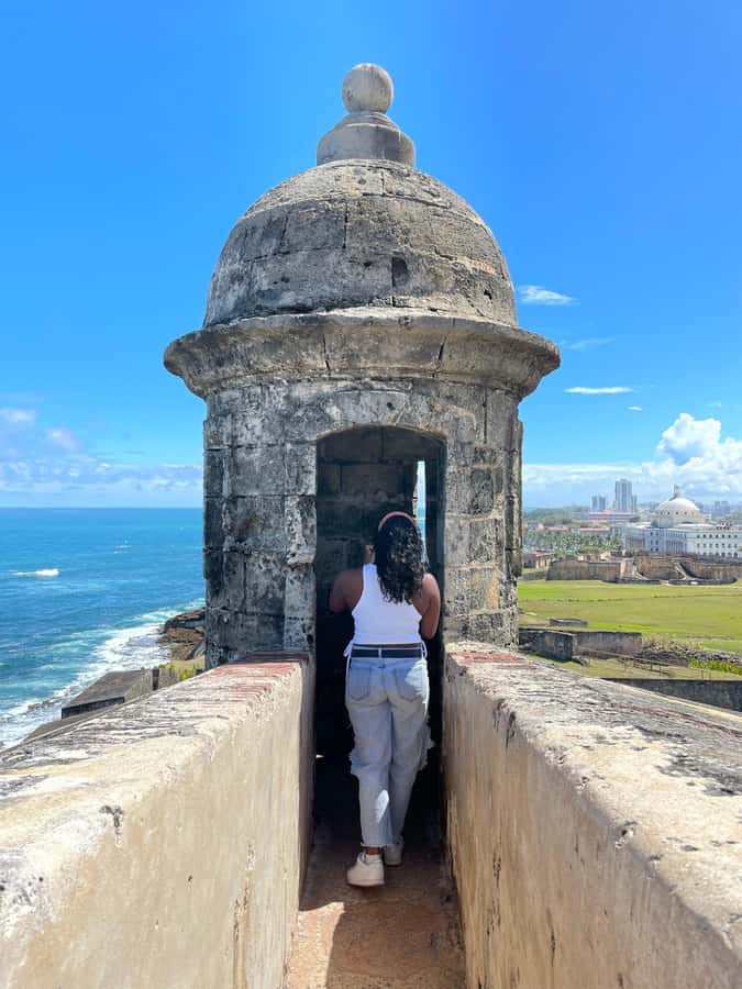 Old San Juan: San Cristobal Castle and Old Town Walking Tour - Key points at a glance