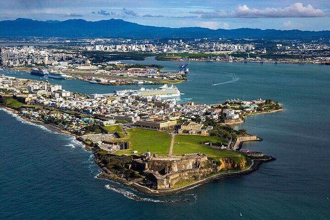 Old San Juan Tour (1 Hour) by DUHO - La Casa Estrecha and the city’s narrow details