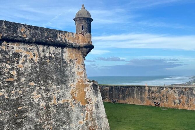 Old San Juan Walking Tour with a Historian - La Casa Estrecha is a quick stop with a clear purpose