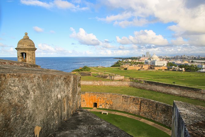 Old San Juan Walking Tour with Fort: 8+ people group - Why San Cristobal Fort makes this tour worthwhile