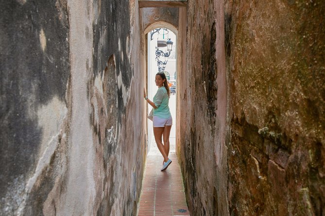 Old San Juan Walking Tour with Fort: 8+ people group - What the $99 price really includes