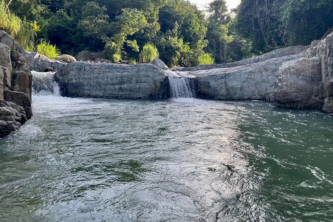 Pinones Bar Hopping Beach Food Tour & Caguas River Hidden Gem - Where the experience can feel rough