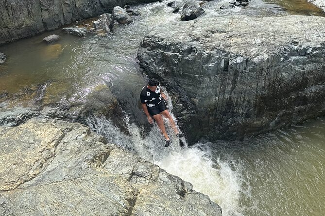 Pinones Bar Hopping Beach Food Tour & Caguas River Hidden Gem - Entering Piñones and Loíza