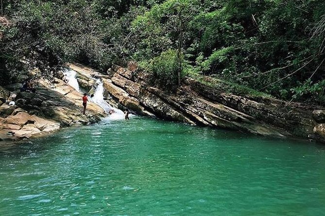 Private El Yunque Waterslides and Luquillo Beach Tour - Luquillo Beach and the kiosk lunch