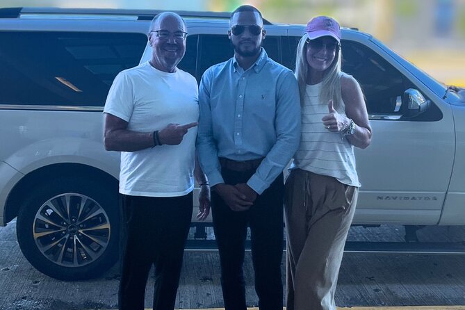 Private Transfer – SJU Airport to Hotels, Cruise Port or Airbnb - The value of $105 for up to six people