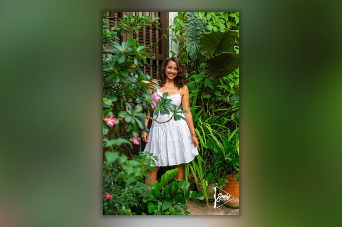 Professional Photoshoot in the Vibrant Streets of Old San Juan - Heat, clothing, and the realities of an outdoor session
