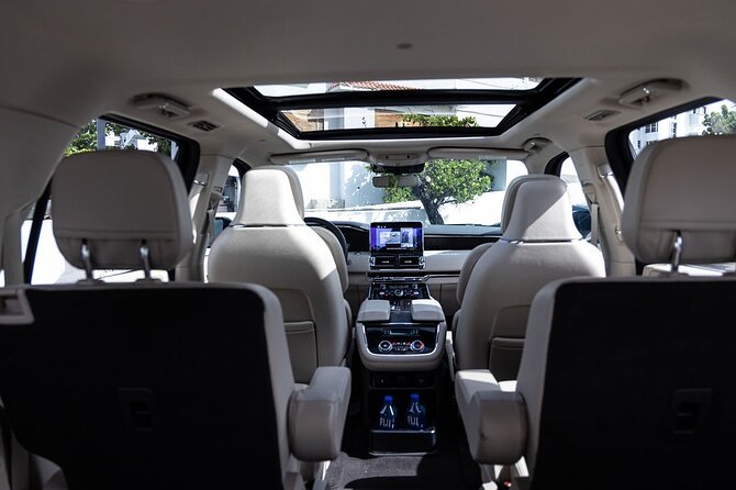 Puerto Rico Island Wide Transfer, Navigator L LuxSUV, Select Zone - What the airport meeting should feel like