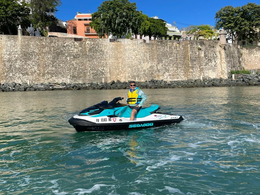 Puerto Rico: Old San Juan Jet Ski Tour - The first 10 to 15 minutes: safety before speed