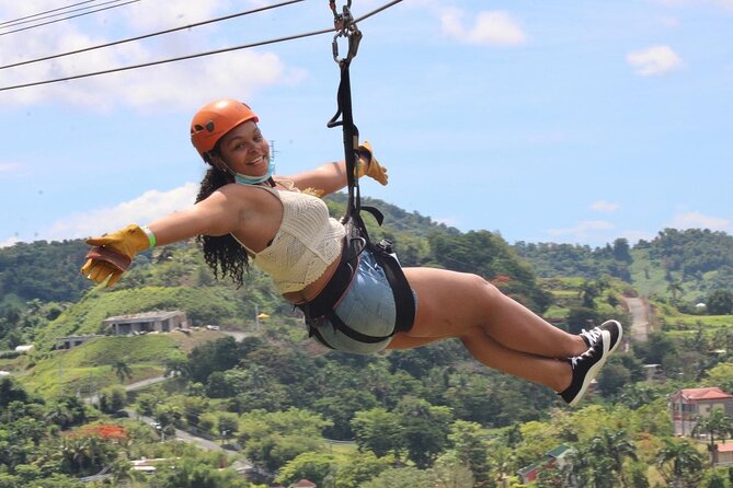 Rainforest Zipline in Foothills of the National Rainforest - The guides make the difference
