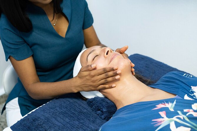 Rejuvenating Facial in Local Spa Room - Planning Your Appointment in San Juan