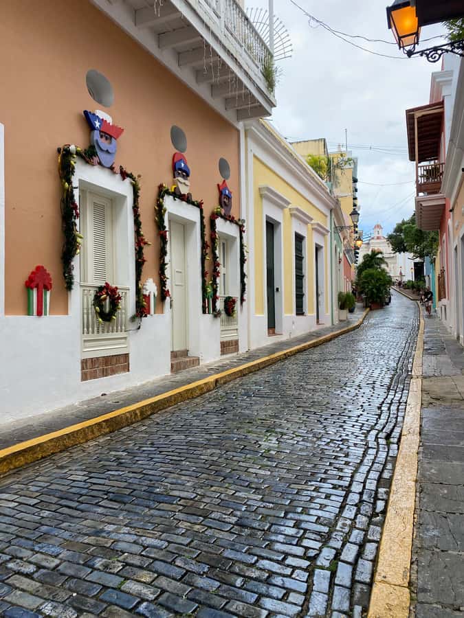 San Juan: Bacardi Rum Distillery and Old San Juan Combo Tour - Practical planning for the day