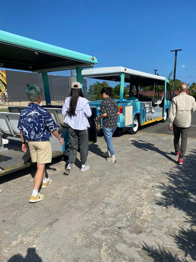 San Juan: Bacardi Rum Distillery and Old San Juan Combo Tour - Seeing Old San Juan from the black van