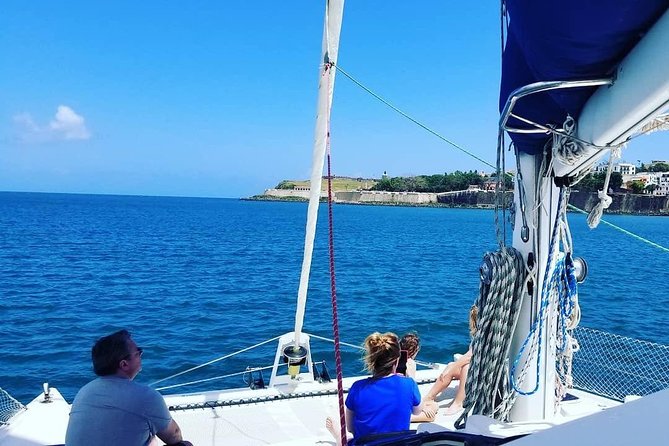San Juan Bay Day Sail with Drinks Included - Morning or afternoon: which departure fits you?